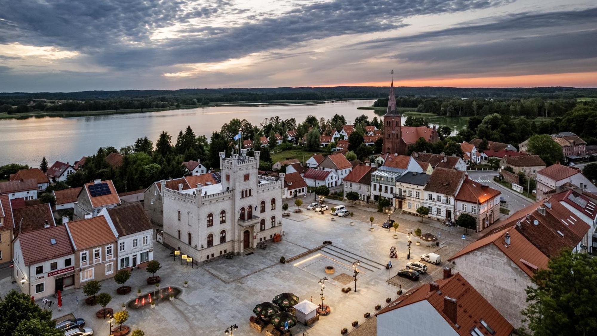 Domy Nad Jeziorem Sun & Snow Osada Zamkowa Pasym Exterior foto